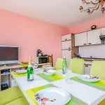 2 Bedroom Stunning In Krk Apartman *