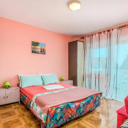 2 Bedroom Stunning In Krk