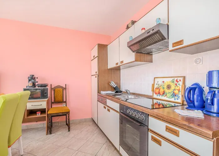 Apartman 2 Bedroom Stunning In Krk Krk Town