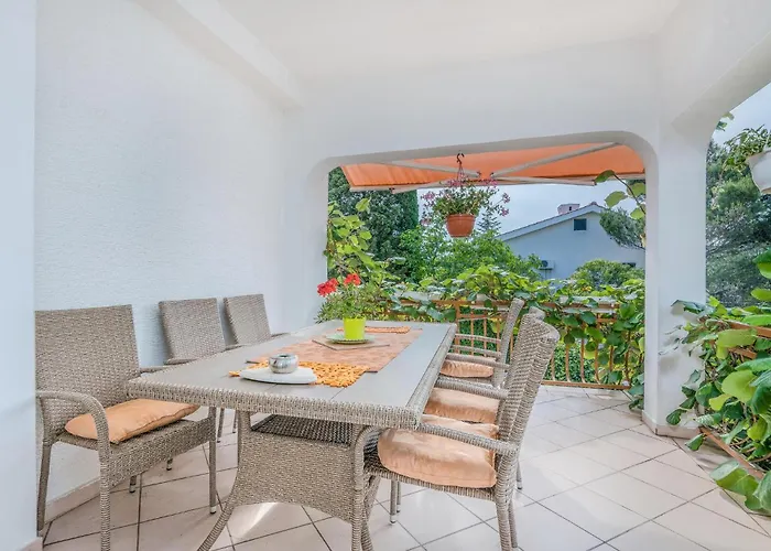 2 Bedroom Stunning In Krk * Krk Town